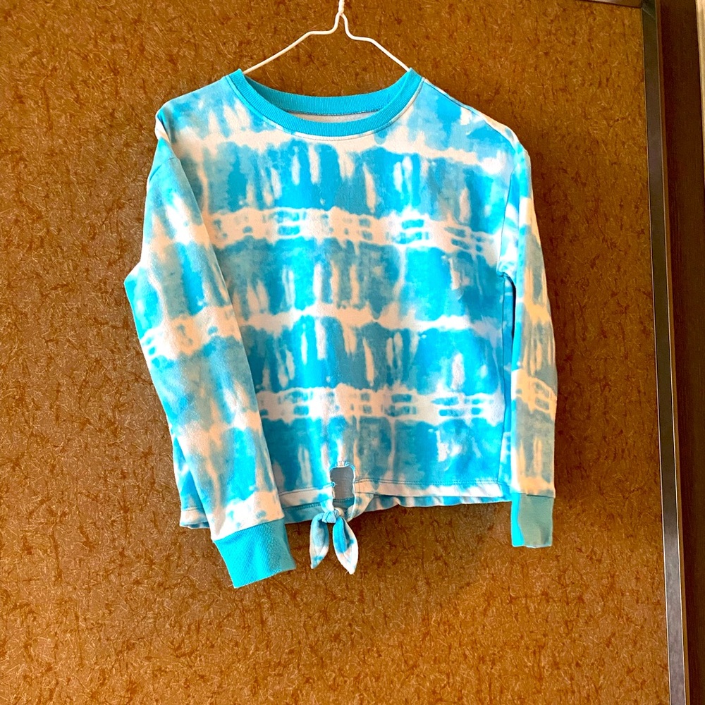 Kids Tie-Dye Blue and White Long Sleeve Top